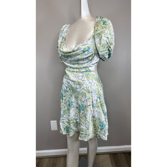NWT ASTR THE LABEL Clarita Dress in Green & Blue Floral Size L $390 - Picture 3 of 9